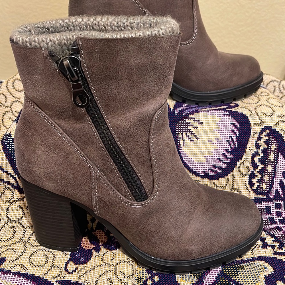 Brown boots